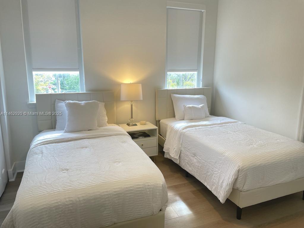 2069 S Ocean Dr Th12 Property Photo 16