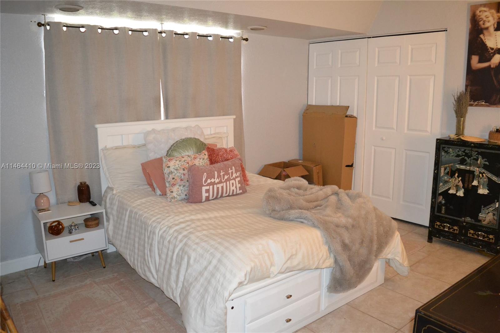 6709 N Kendall Dr 207 Property Photo 10