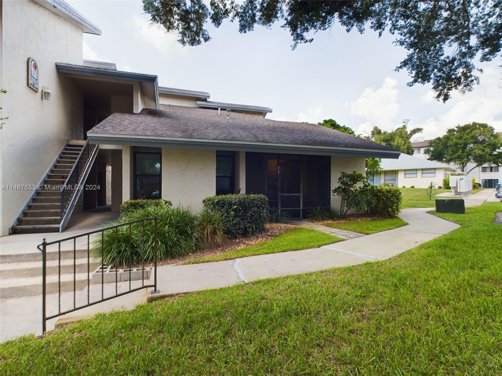 2049 San Marcos Drive 127 Property Photo 1