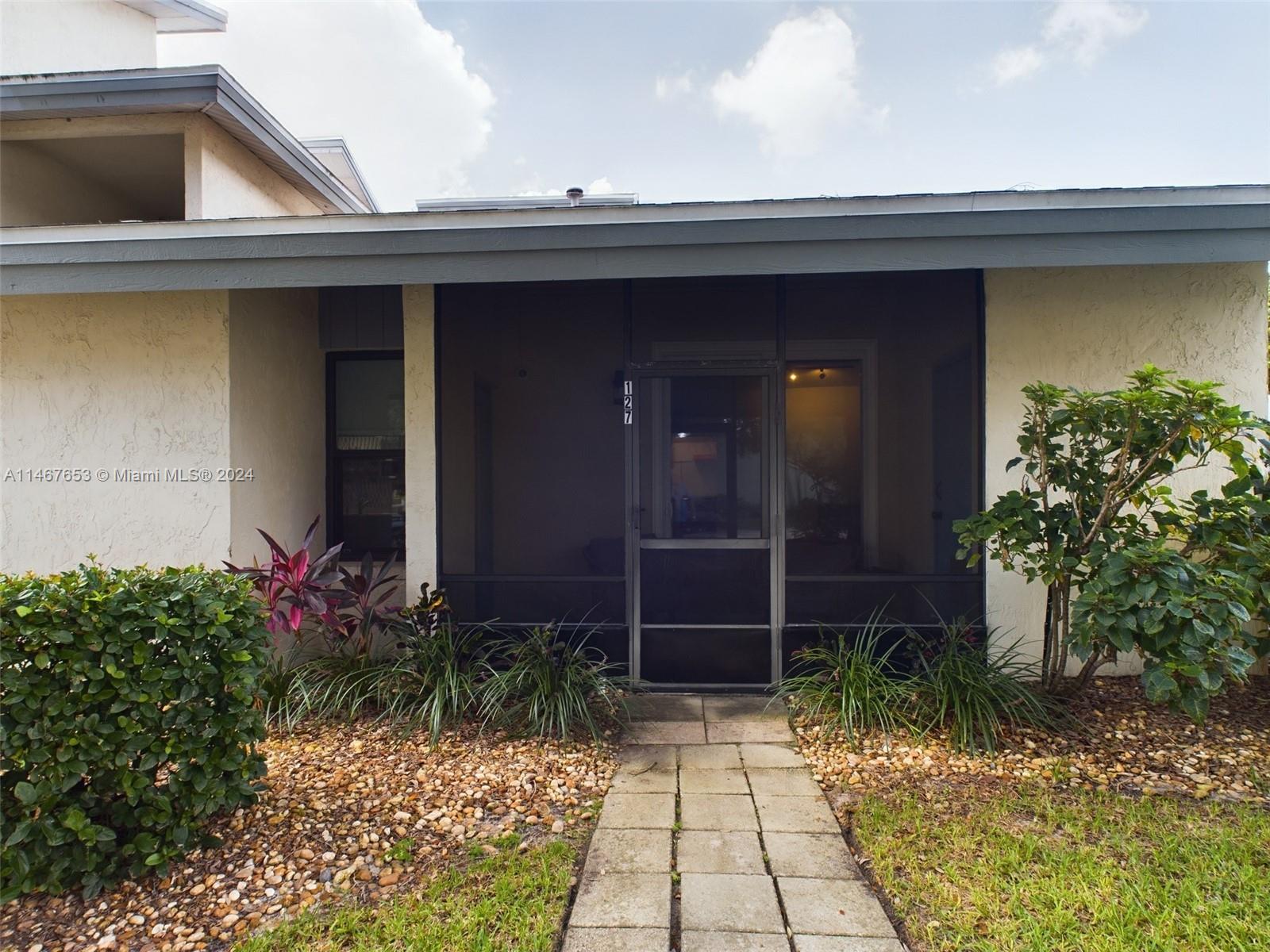 2049 San Marcos Drive 127 Property Photo 46