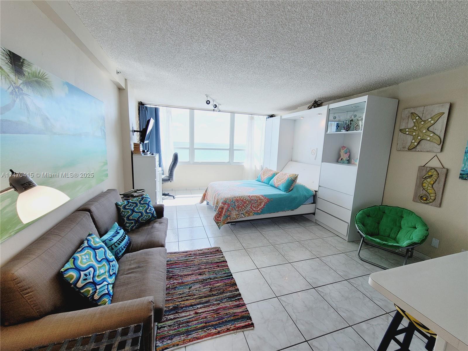 5445 Collins Ave 528 Property Photo 1