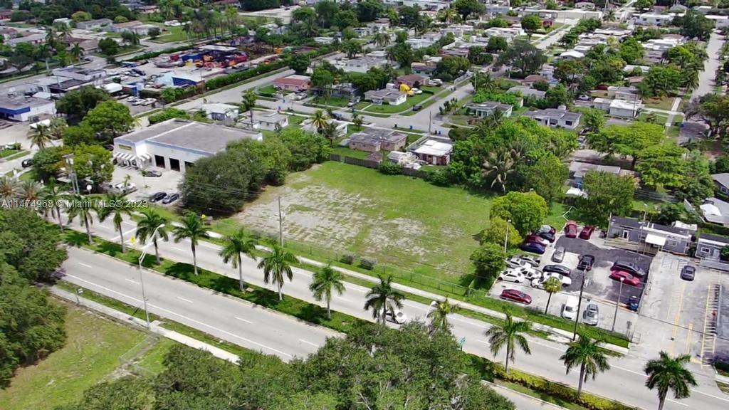 5421 W Hallandale Beach Blvd Property Photo 2