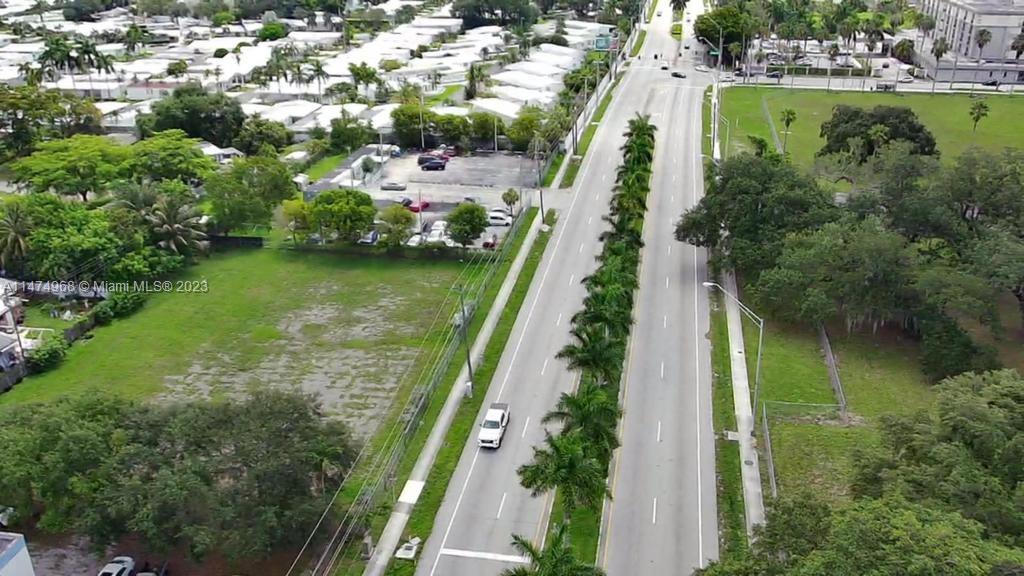 5421 W Hallandale Beach Blvd Property Photo 4