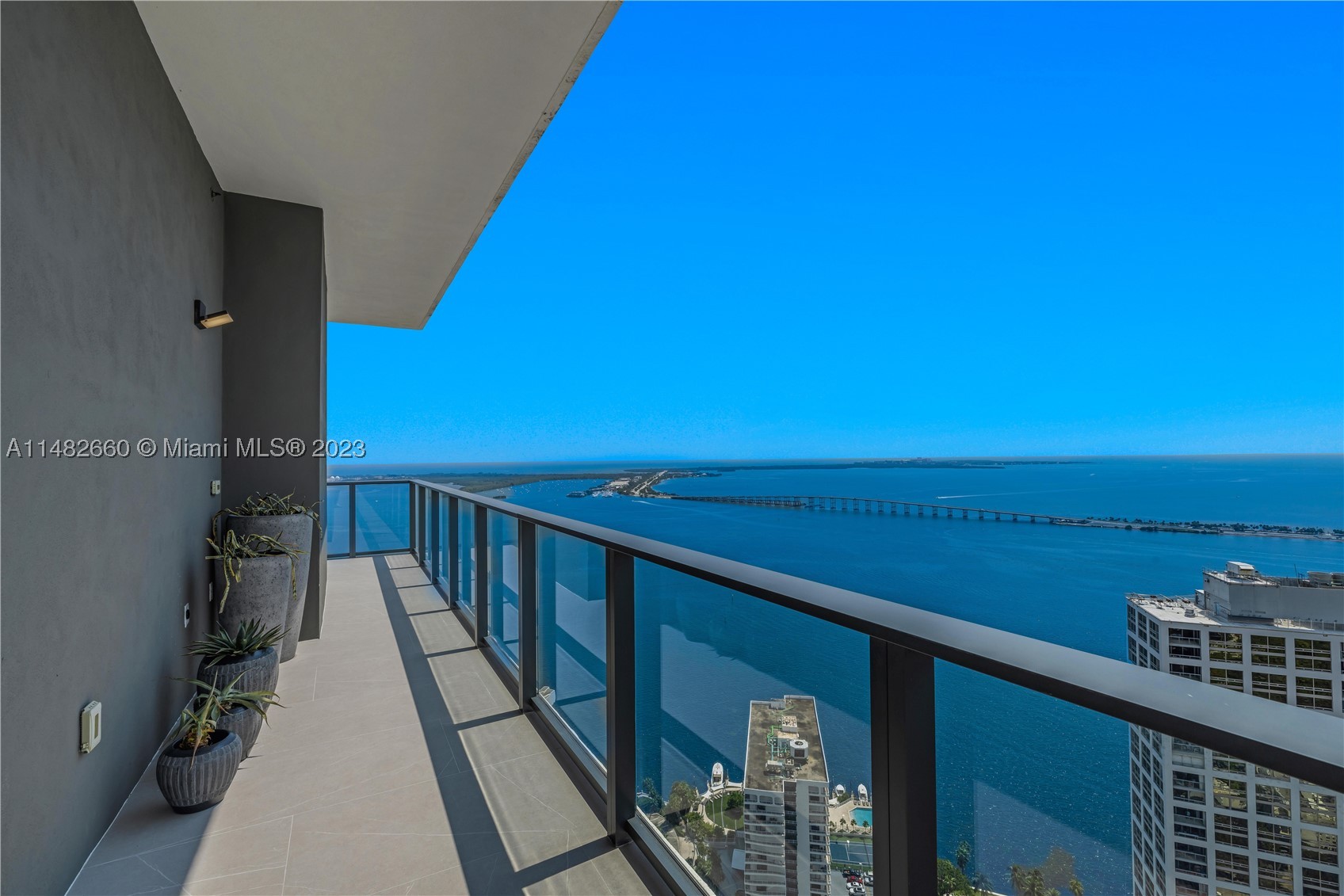1451 Brickell Ave 4403 Property Photo 17
