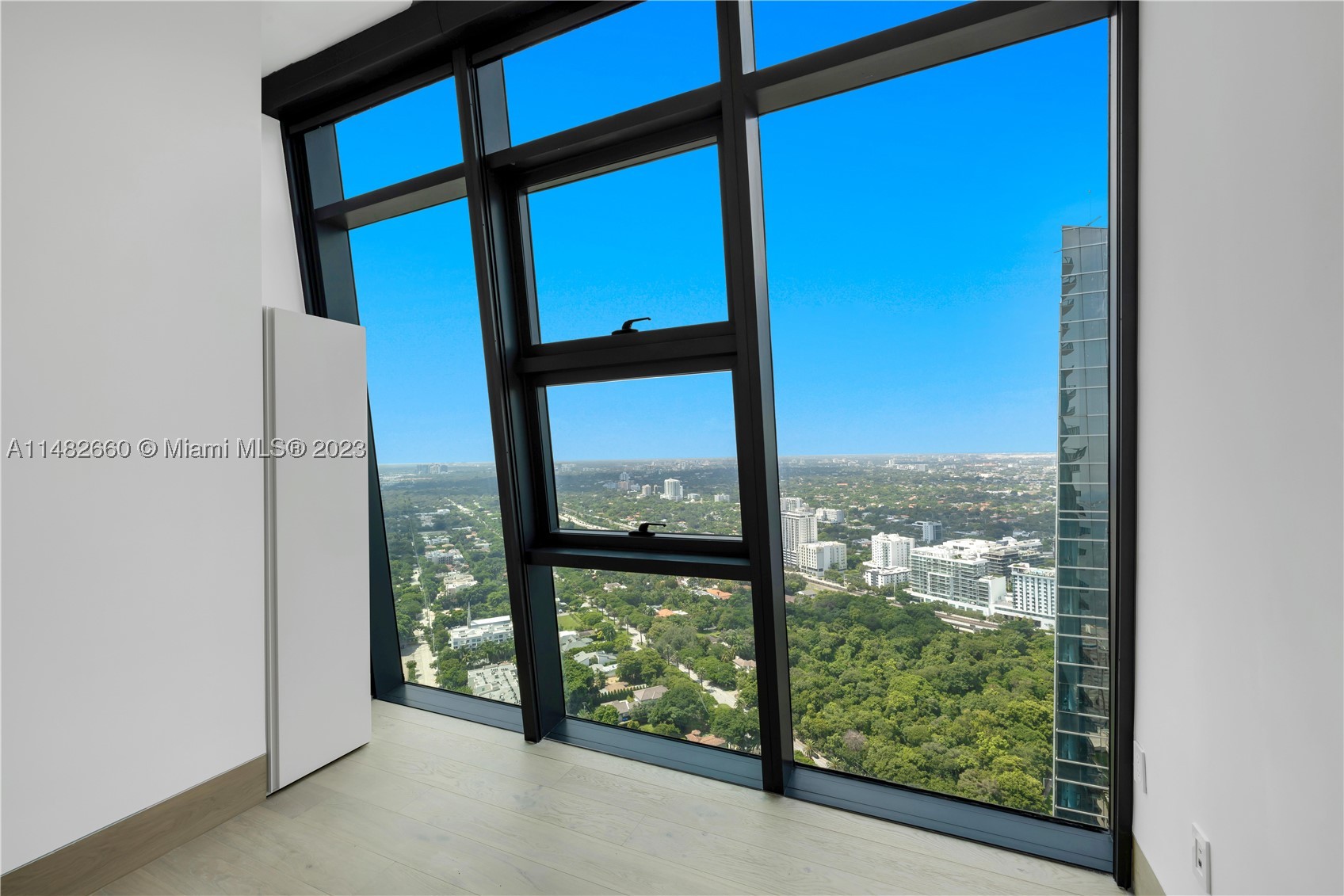 1451 Brickell Ave 4403 Property Photo 31