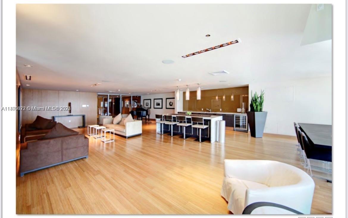 900 Biscayne Blvd 4904 Property Photo 25