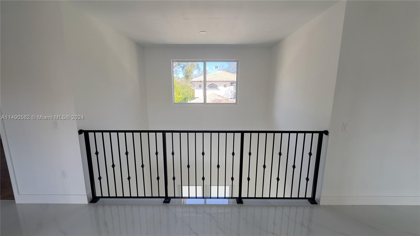 3562 Forest View Cir Property Photo 30