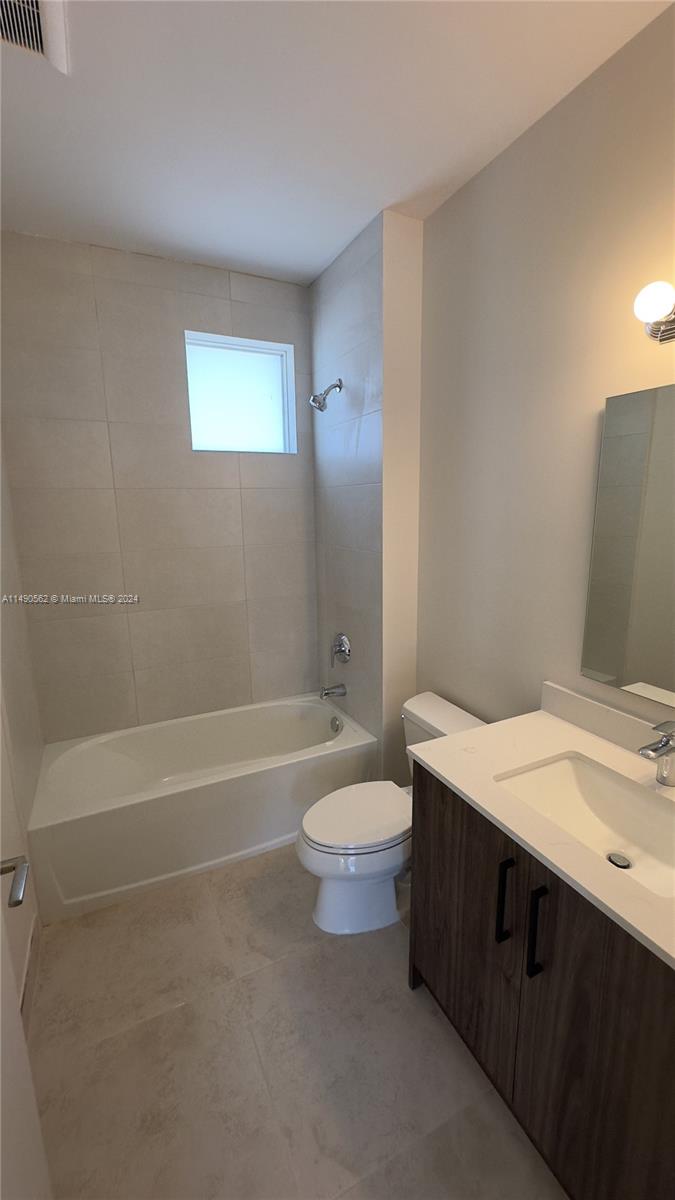 3562 Forest View Cir Property Photo 44