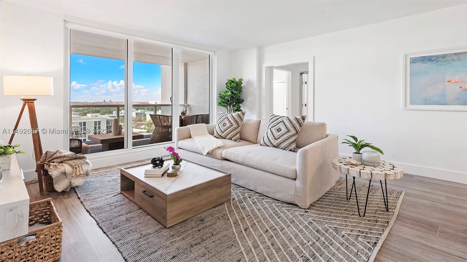 A11492687 Property Photo 12