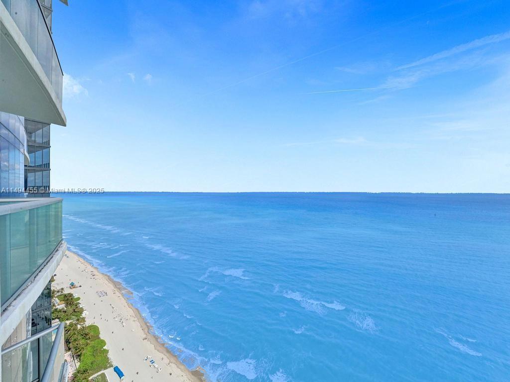 17121 Collins Ave 3904-5 Property Photo 22