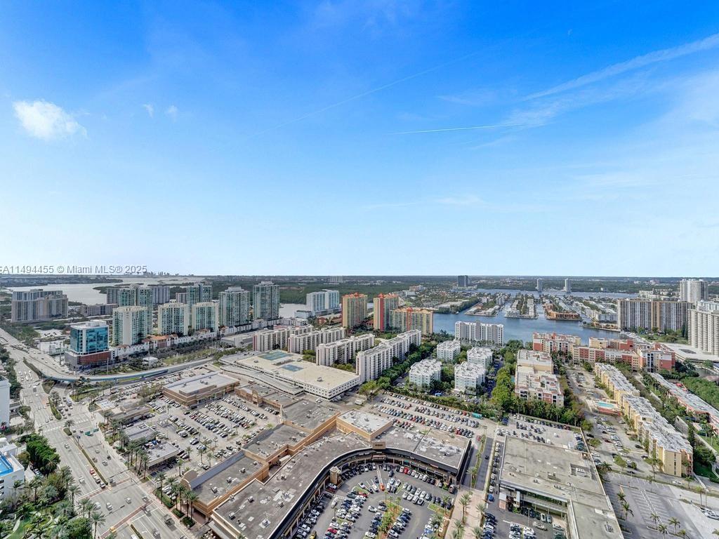 17121 Collins Ave 3904-5 Property Photo 49