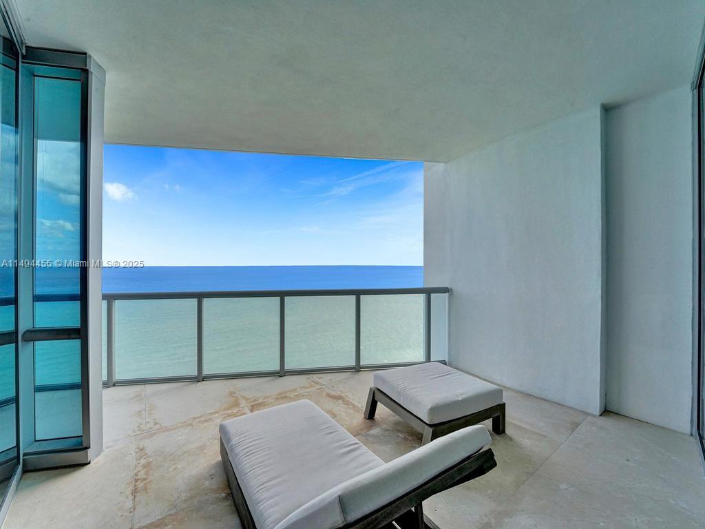 17121 Collins Ave 3904-5 Property Photo 54