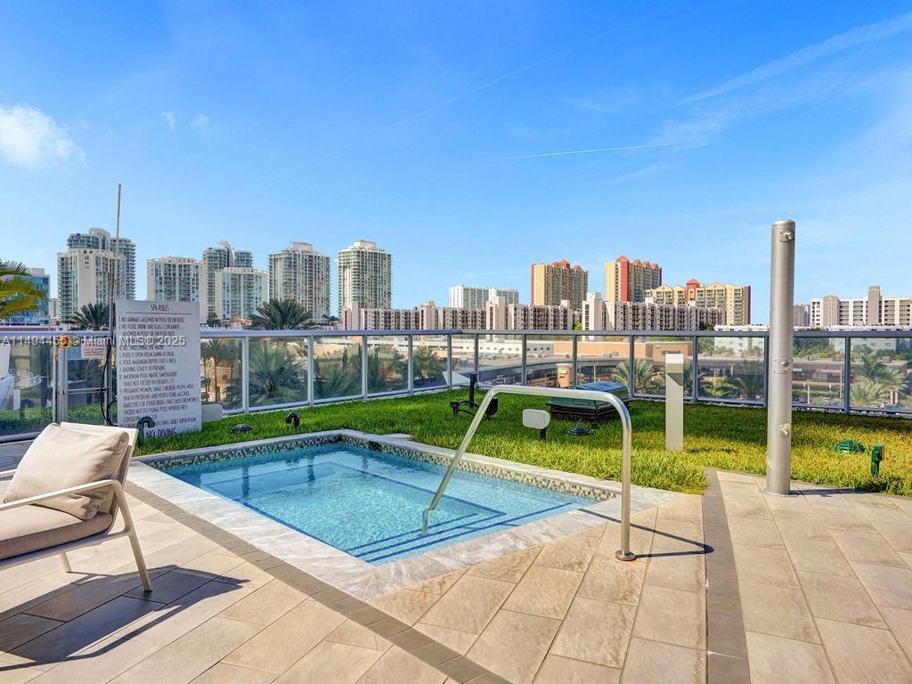 17121 Collins Ave 3904-5 Property Photo 77