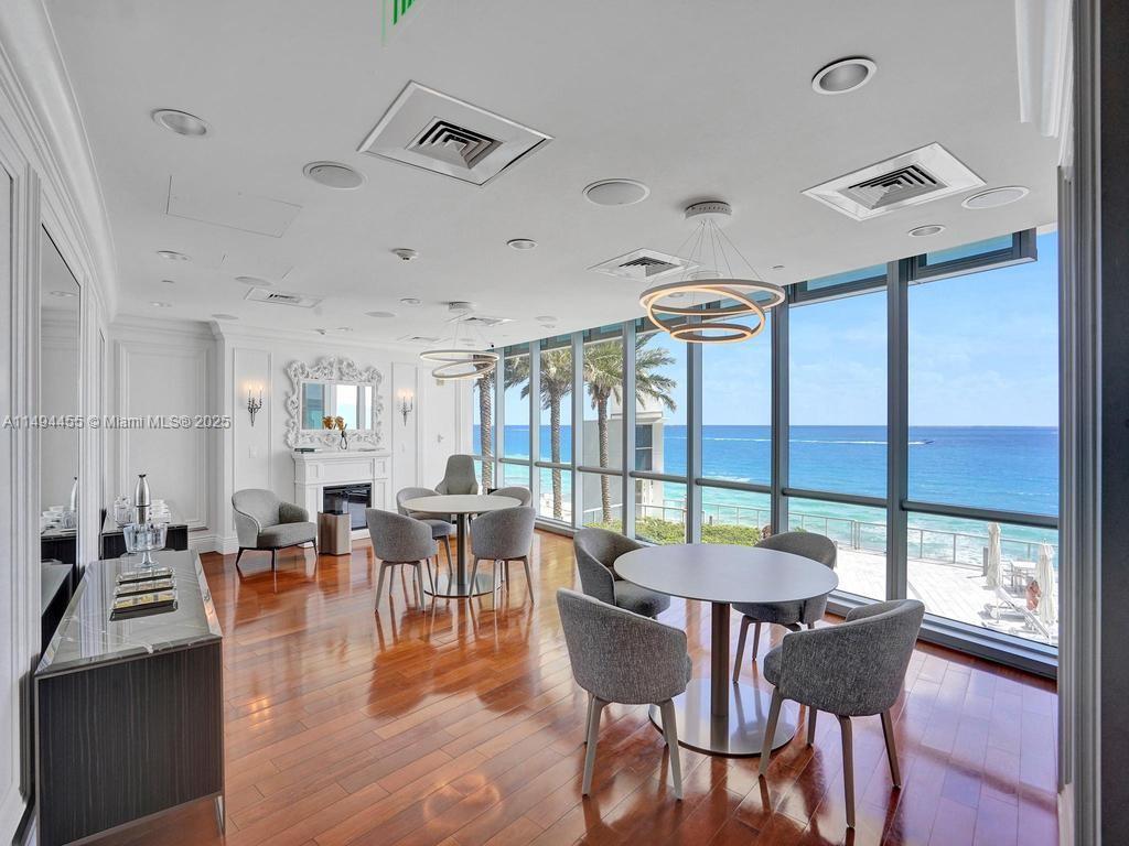 17121 Collins Ave 3904-5 Property Photo 85