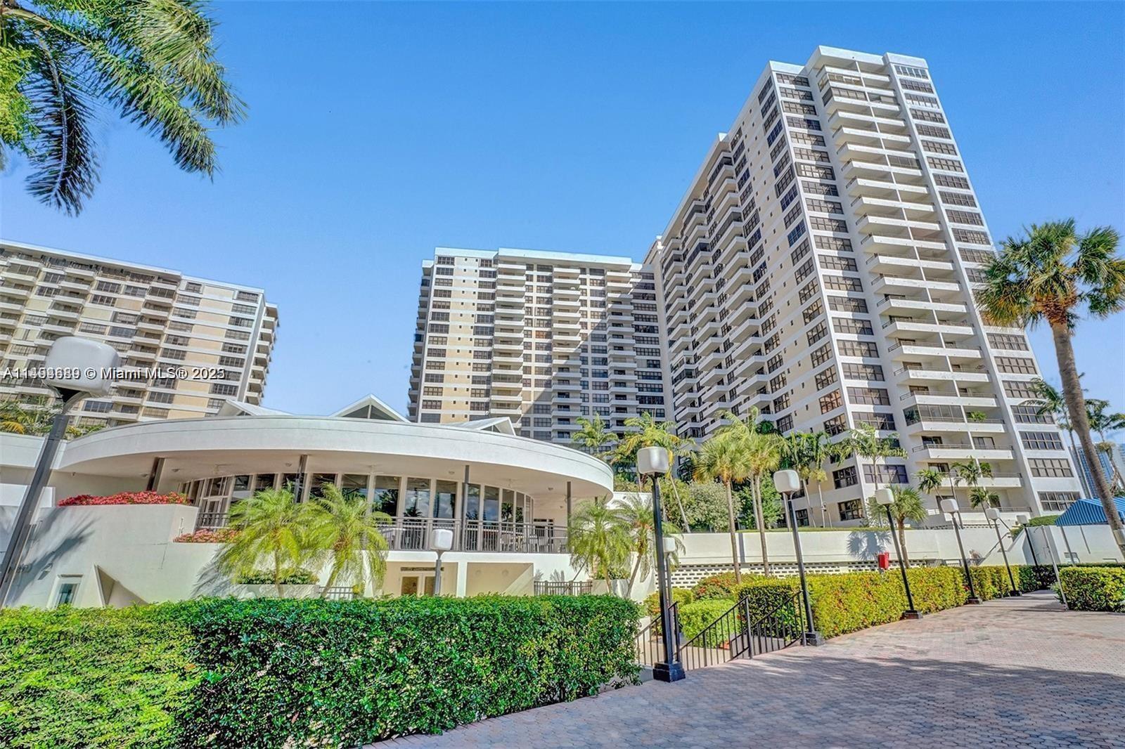 A11494689 Property Photo 1