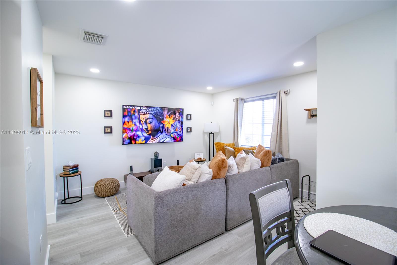 18706 Sw 100th Ave 18706 Property Photo 3