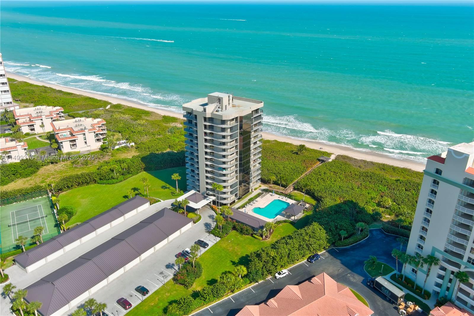 4000 Jimmy Buffet Memorial Highway 602 Property Photo 5