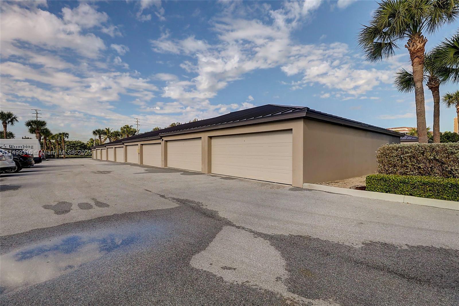 4000 Jimmy Buffet Memorial Highway 602 Property Photo 16