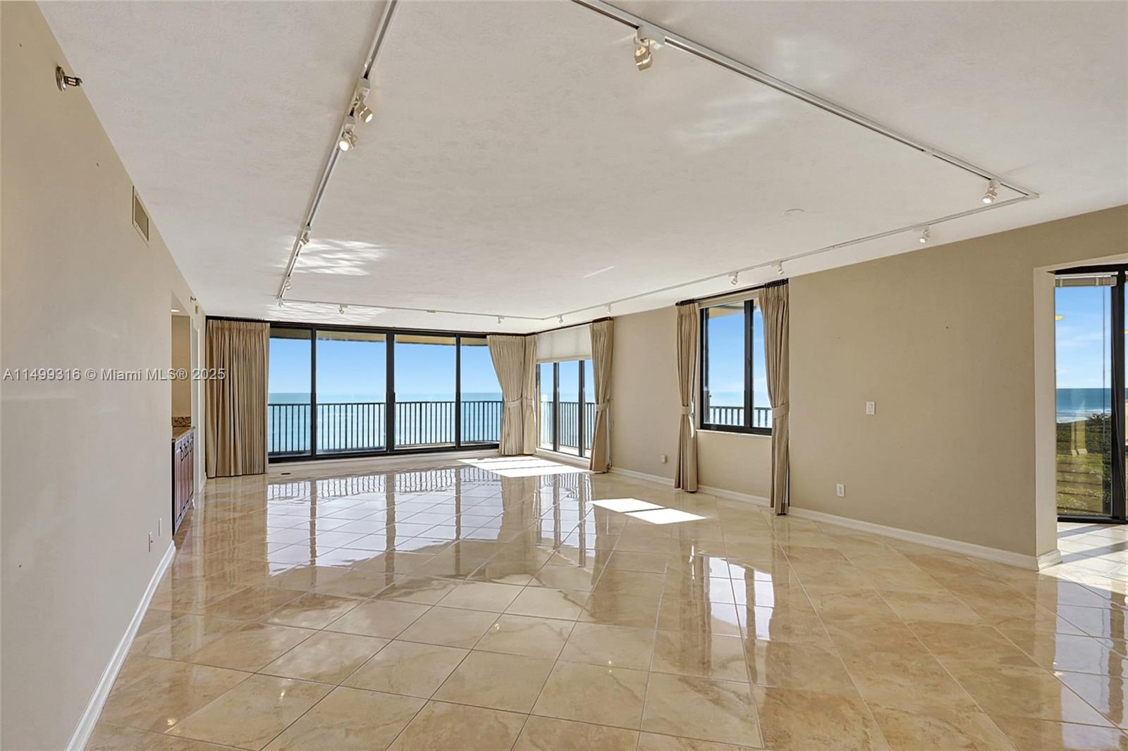 4000 Jimmy Buffet Memorial Highway 602 Property Photo 53