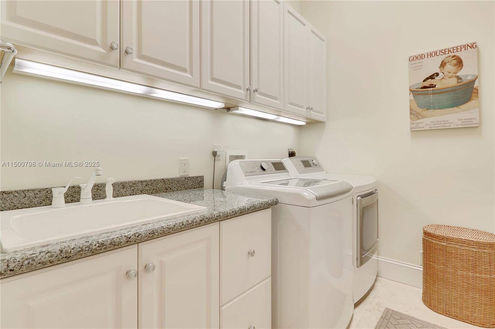 17571 Se Conch Bar Ave Property Photo 28