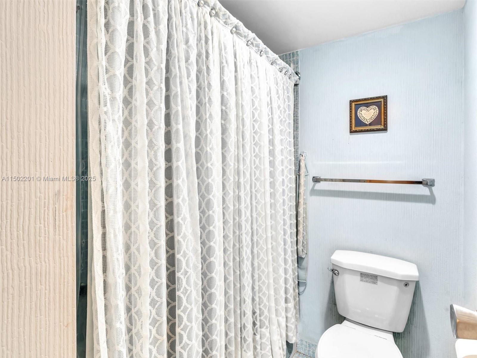 3675 N Country Club Dr 707 Property Photo 22