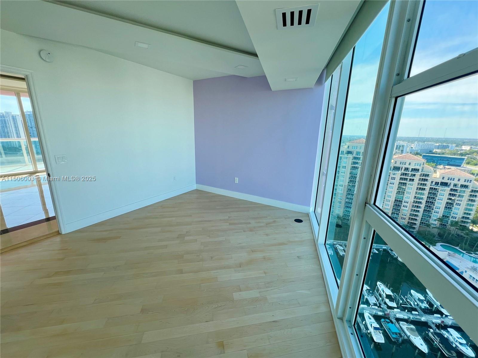 3370 Hidden Bay Dr 2415 Property Photo 6