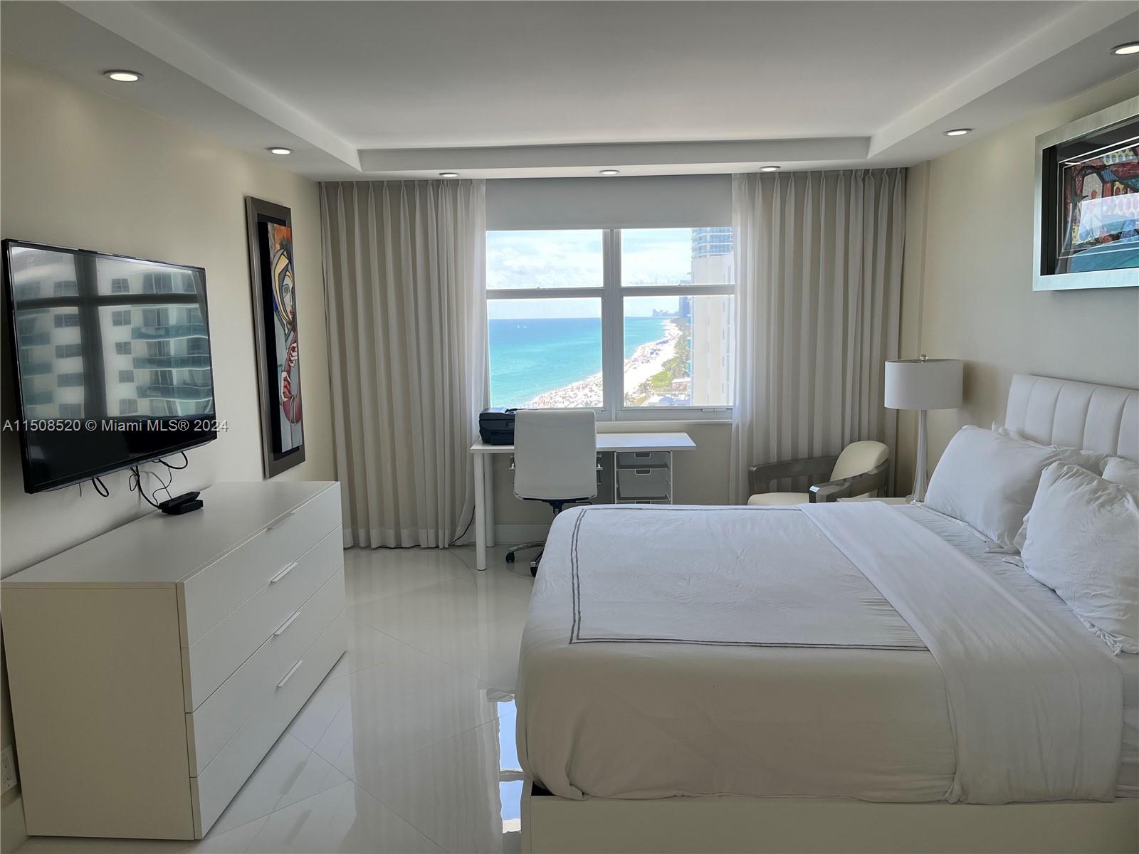 3725 S Ocean Dr 1504 Property Photo 9