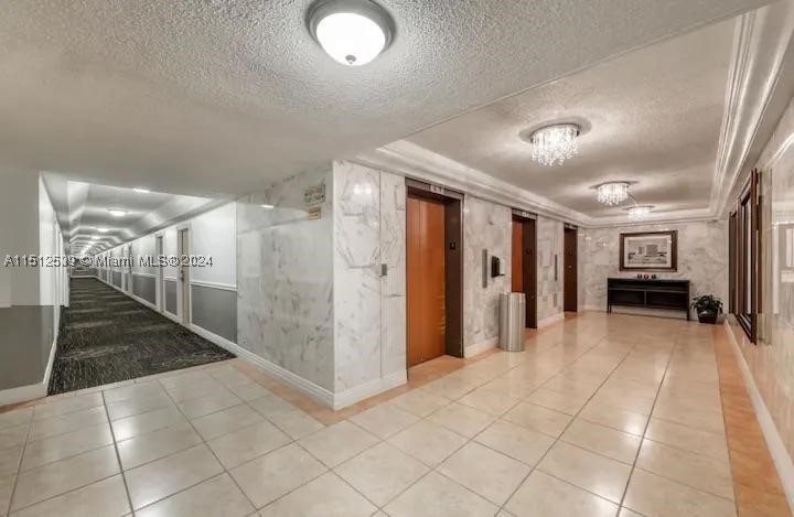 19201 Collins Ave, 1143 Property Photo 8