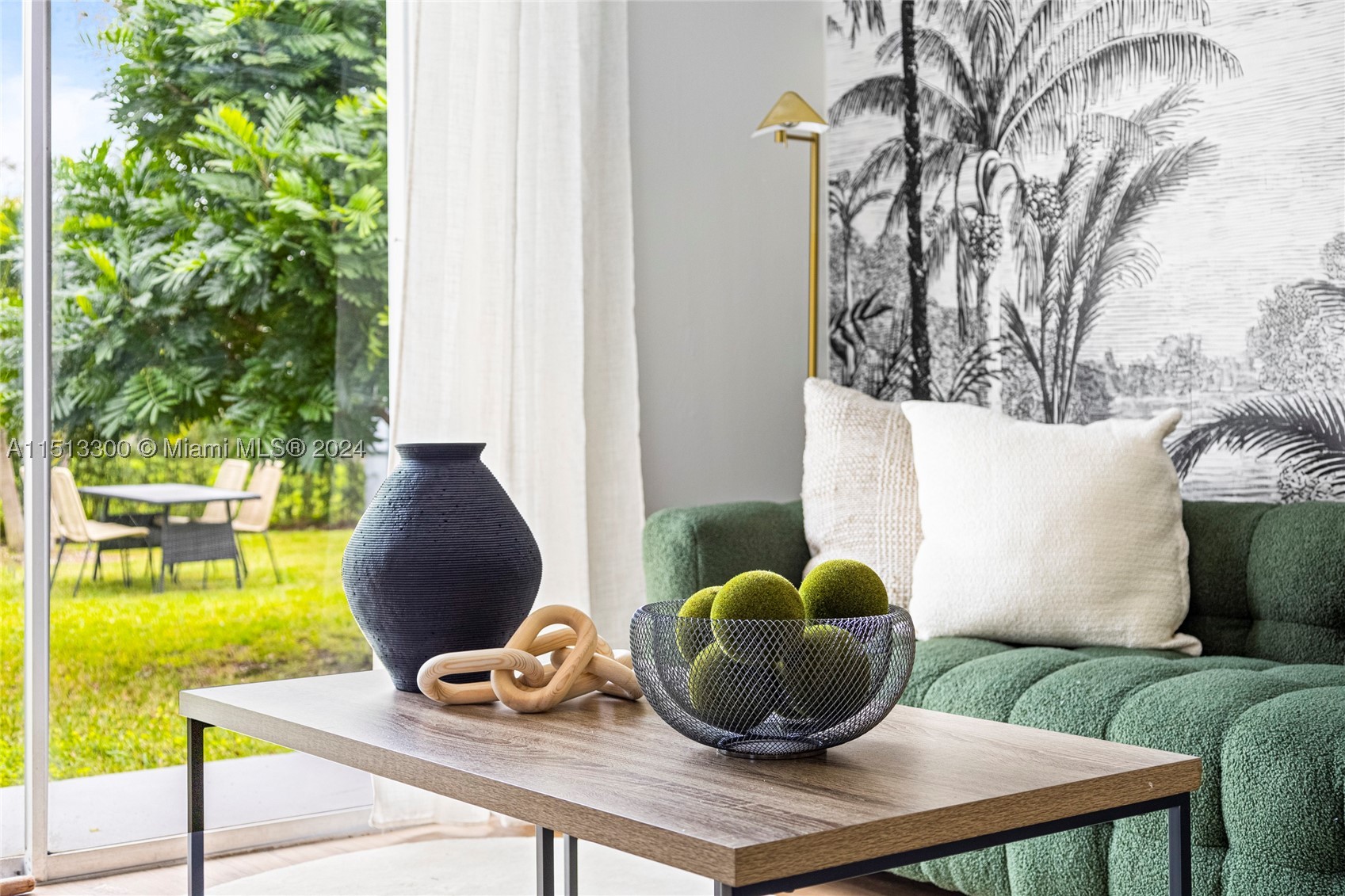 20075 Sw 87th Pl Left Side Property Photo 7