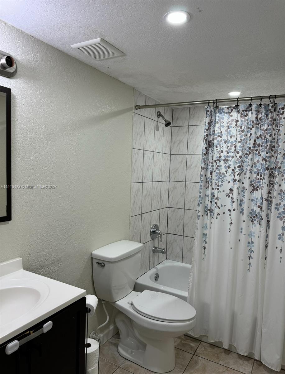 1000 Constitution Dr 1000g Property Photo 32