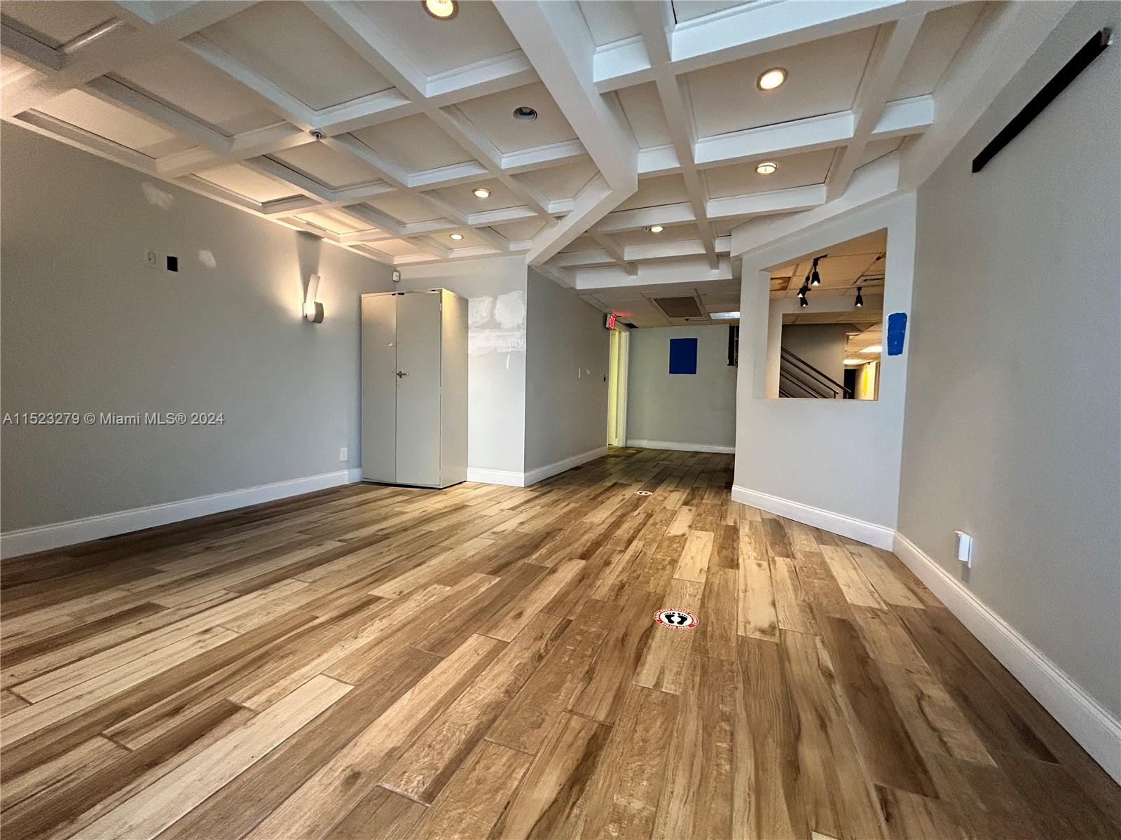 2055 Liberty St Property Photo 5