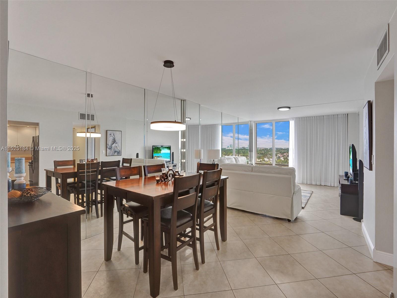 1600 S Ocean Dr 12e Property Photo 5