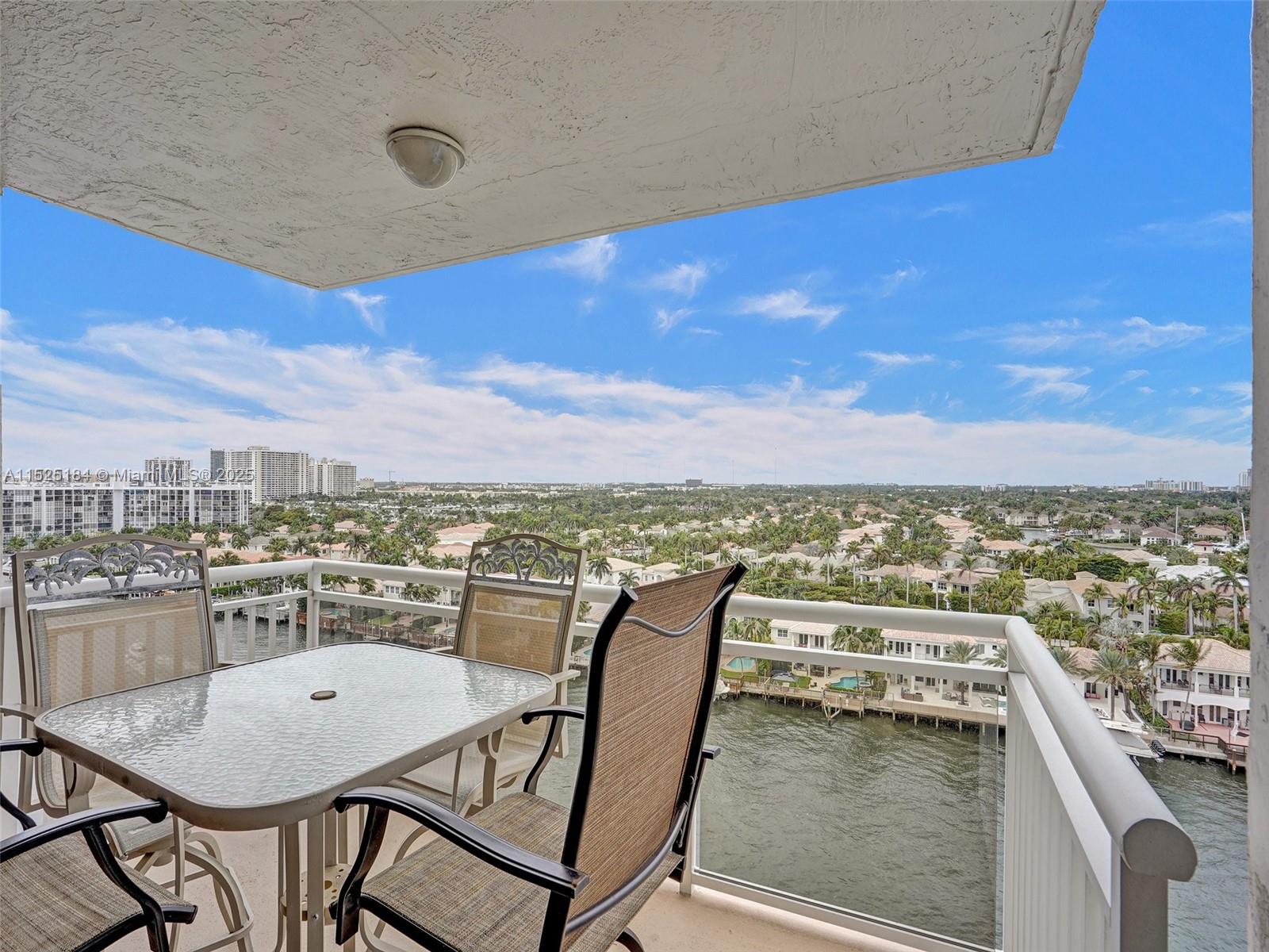 1600 S Ocean Dr 12e Property Photo 29