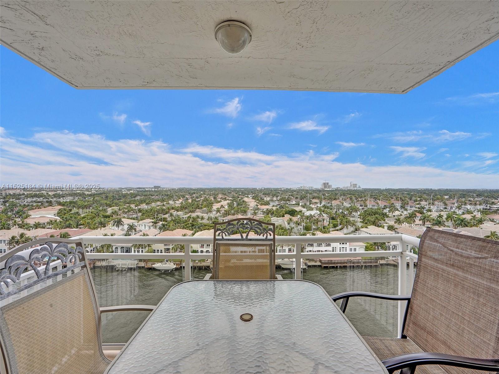 1600 S Ocean Dr 12e Property Photo 30