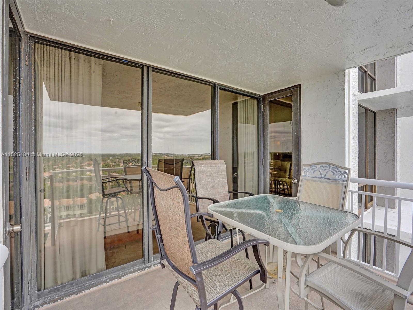 1600 S Ocean Dr 12e Property Photo 34