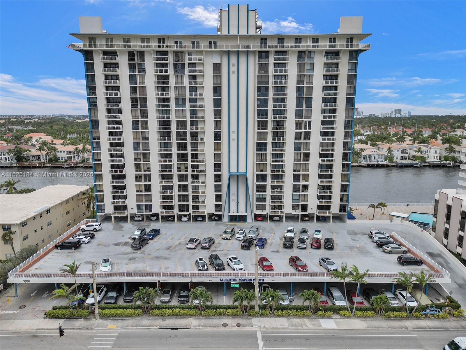 1600 S Ocean Dr 12e Property Photo 36