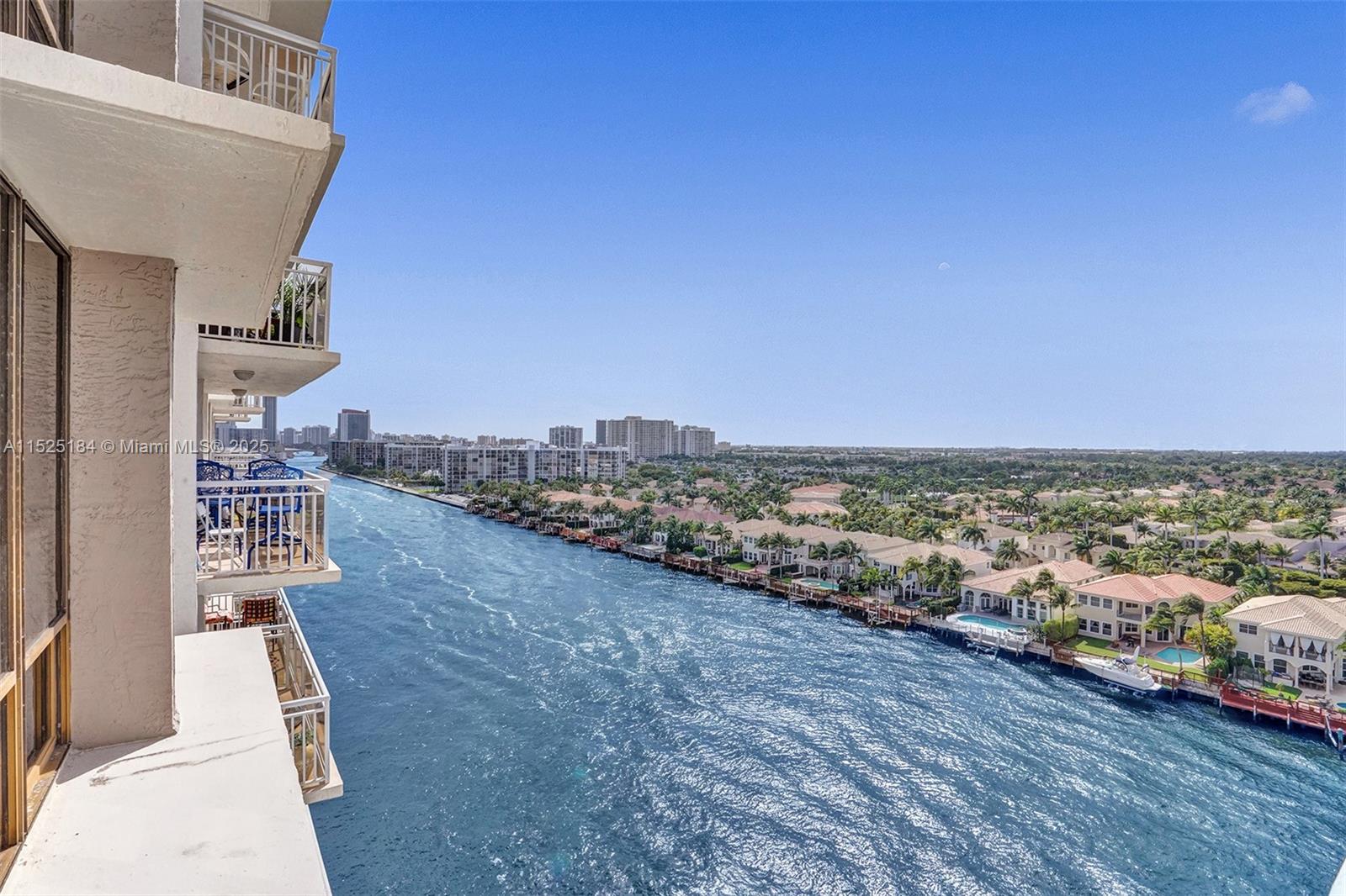 1600 S Ocean Dr 12e Property Photo 46
