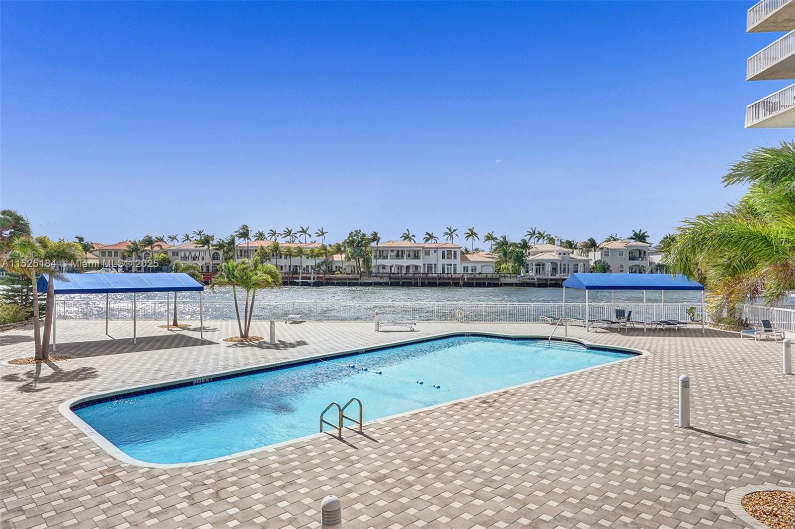 1600 S Ocean Dr 12e Property Photo 67
