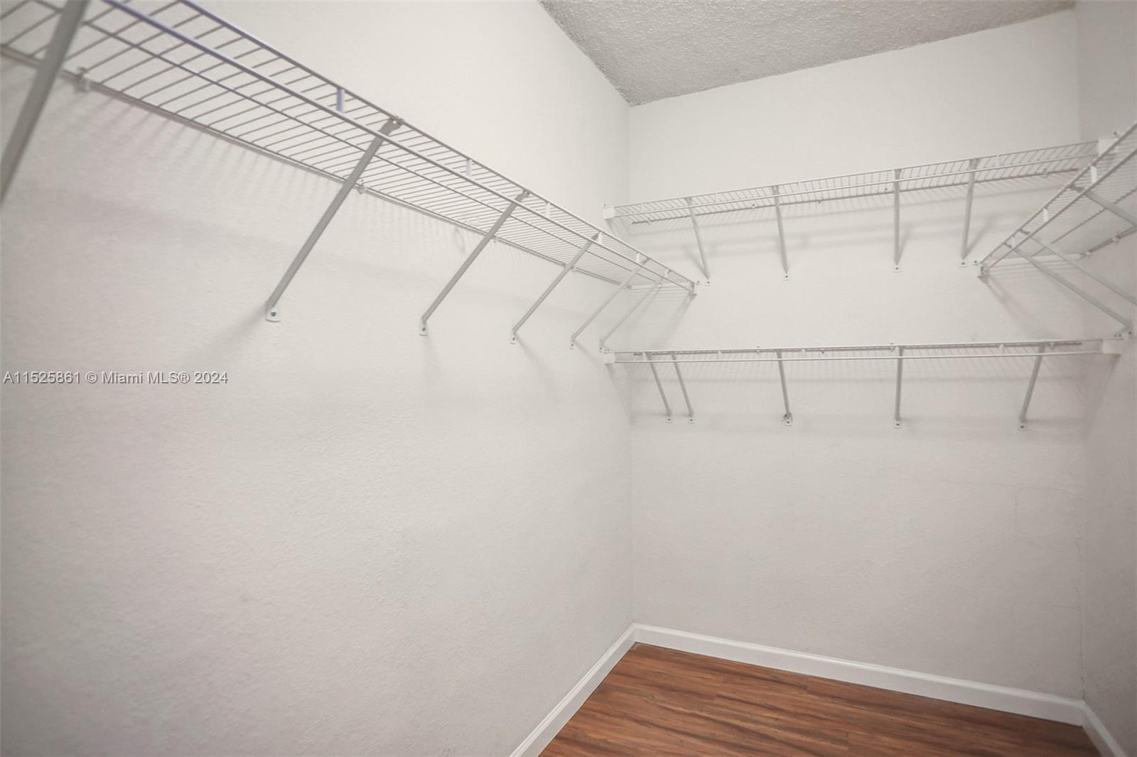 2501 S Ocean Dr (avail. April 17th, 2025) 314 Property Photo 15