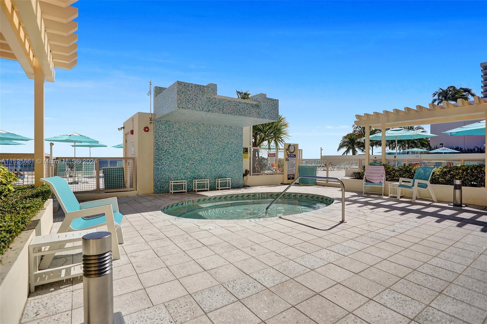 2501 S Ocean Dr (avail. April 17th, 2025) 314 Property Photo 17