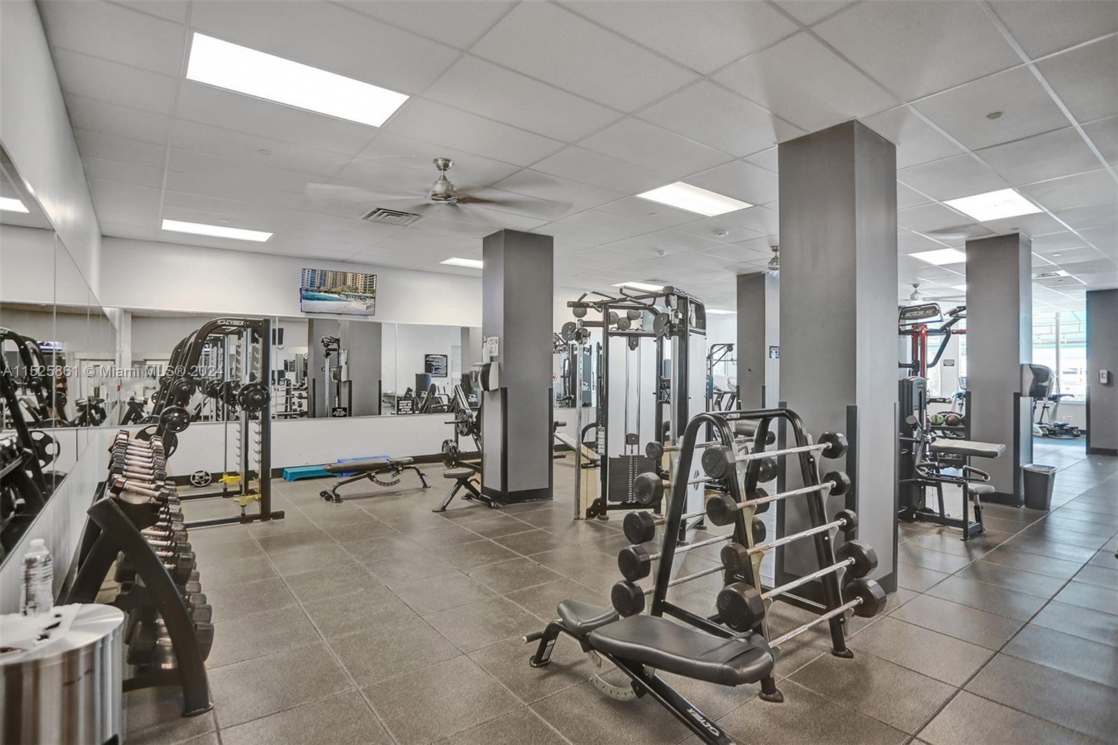 2501 S Ocean Dr (avail. April 17th, 2025) 314 Property Photo 22