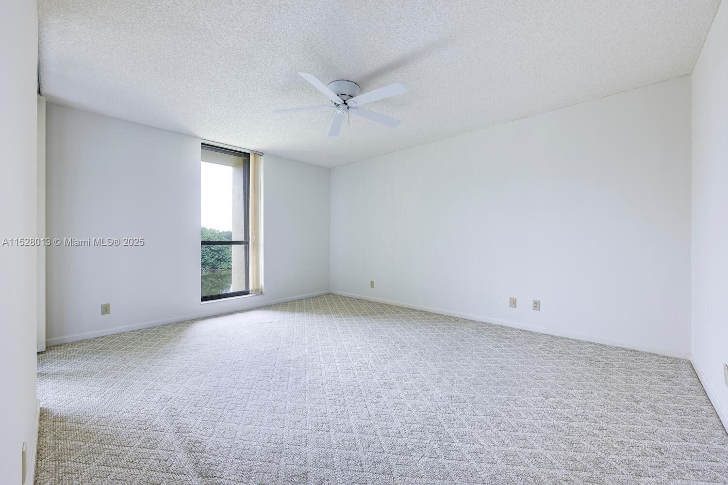 5188 Woodland Lakes Dr 337 Property Photo 14