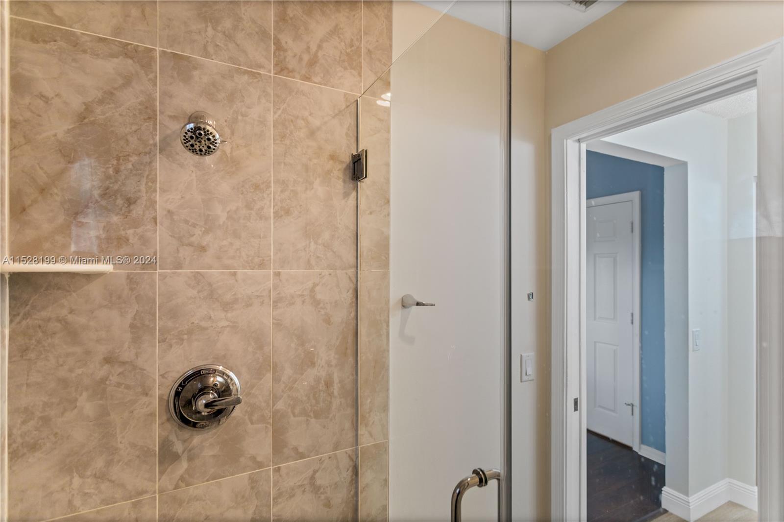 1175 Alexander Bend Property Photo 29