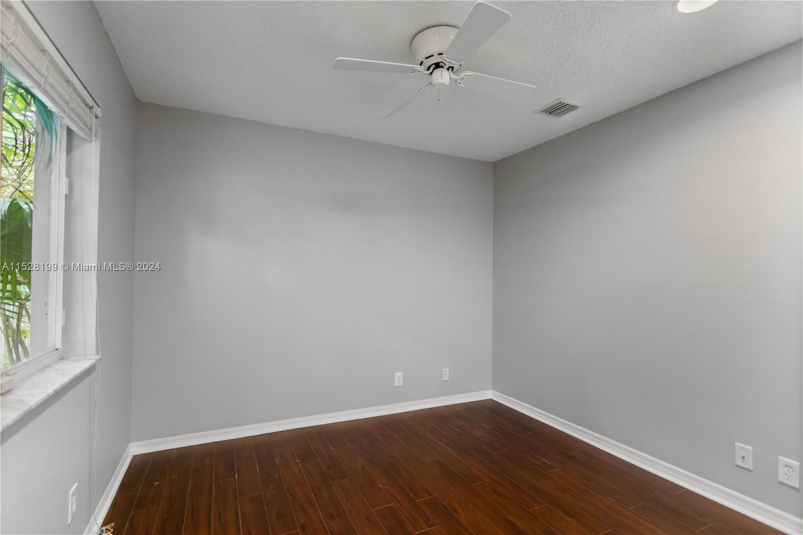 1175 Alexander Bend Property Photo 45