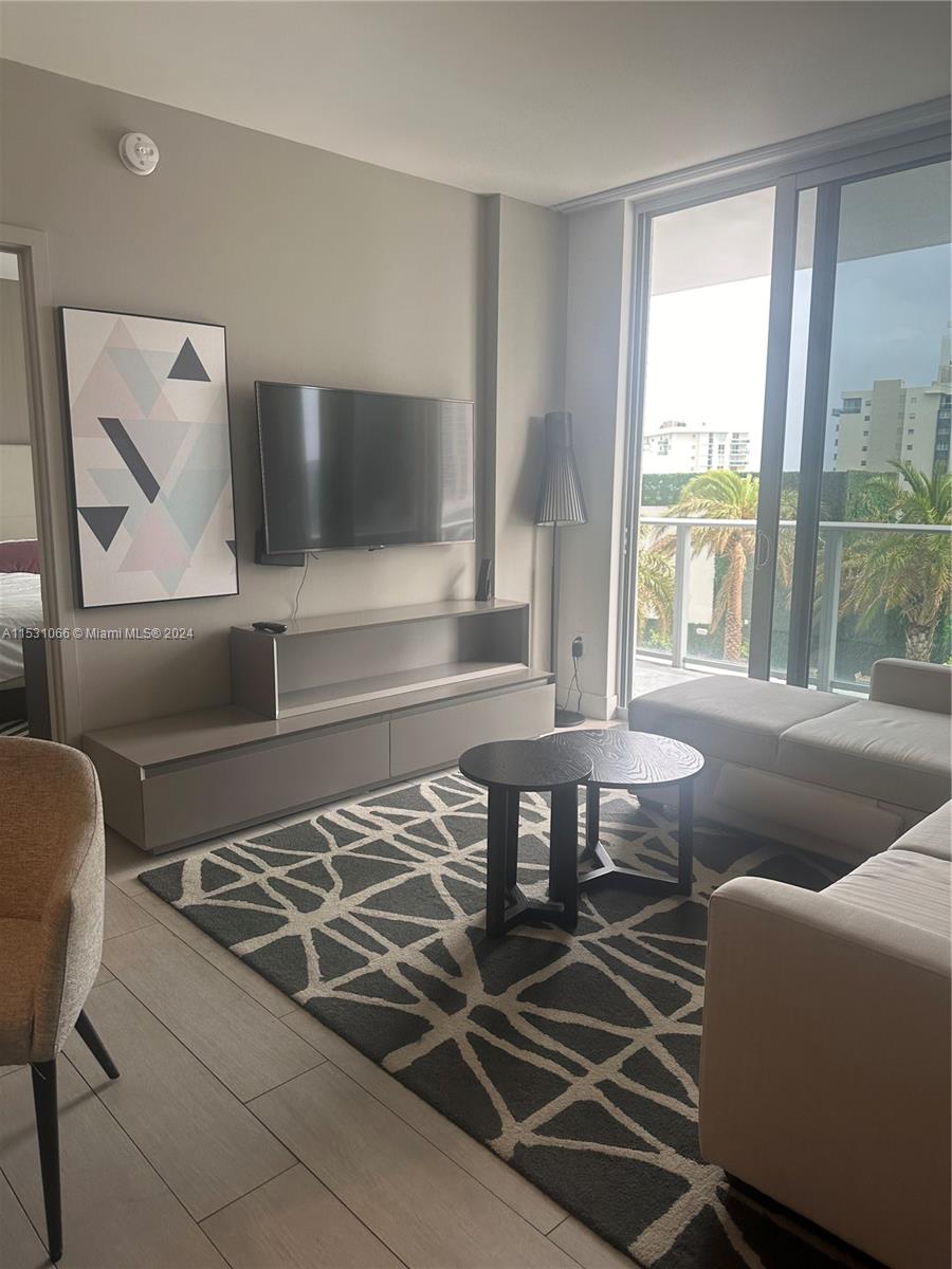 4010 S Ocean Dr R707 Property Photo 14