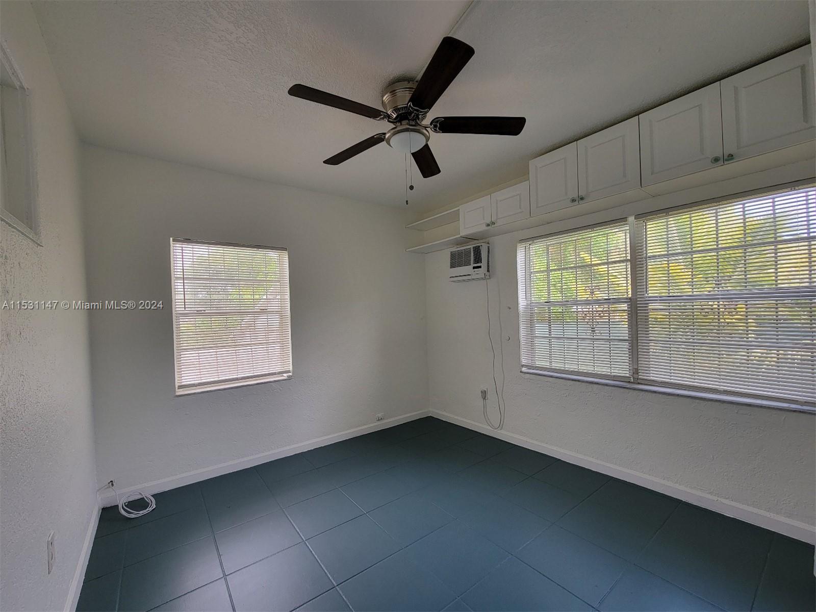601 Nw 90th St 06 Property Photo 10