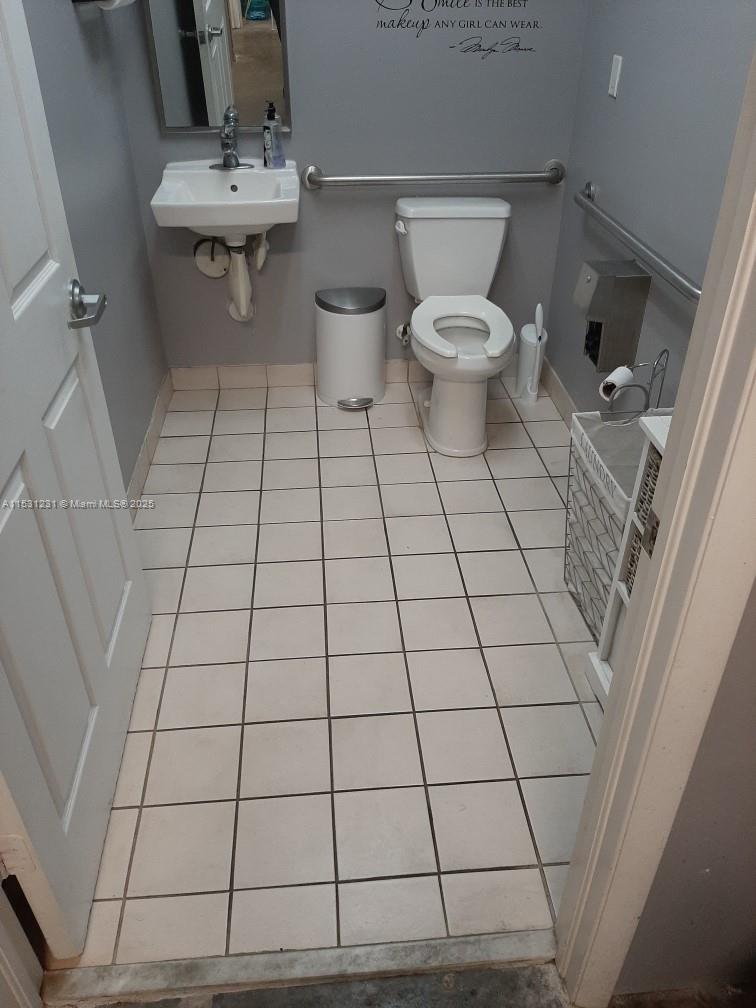 1055 Nw 31st Ave Property Photo 11
