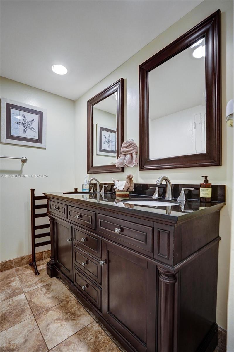 4001 S Ocean Dr 7c Property Photo 15