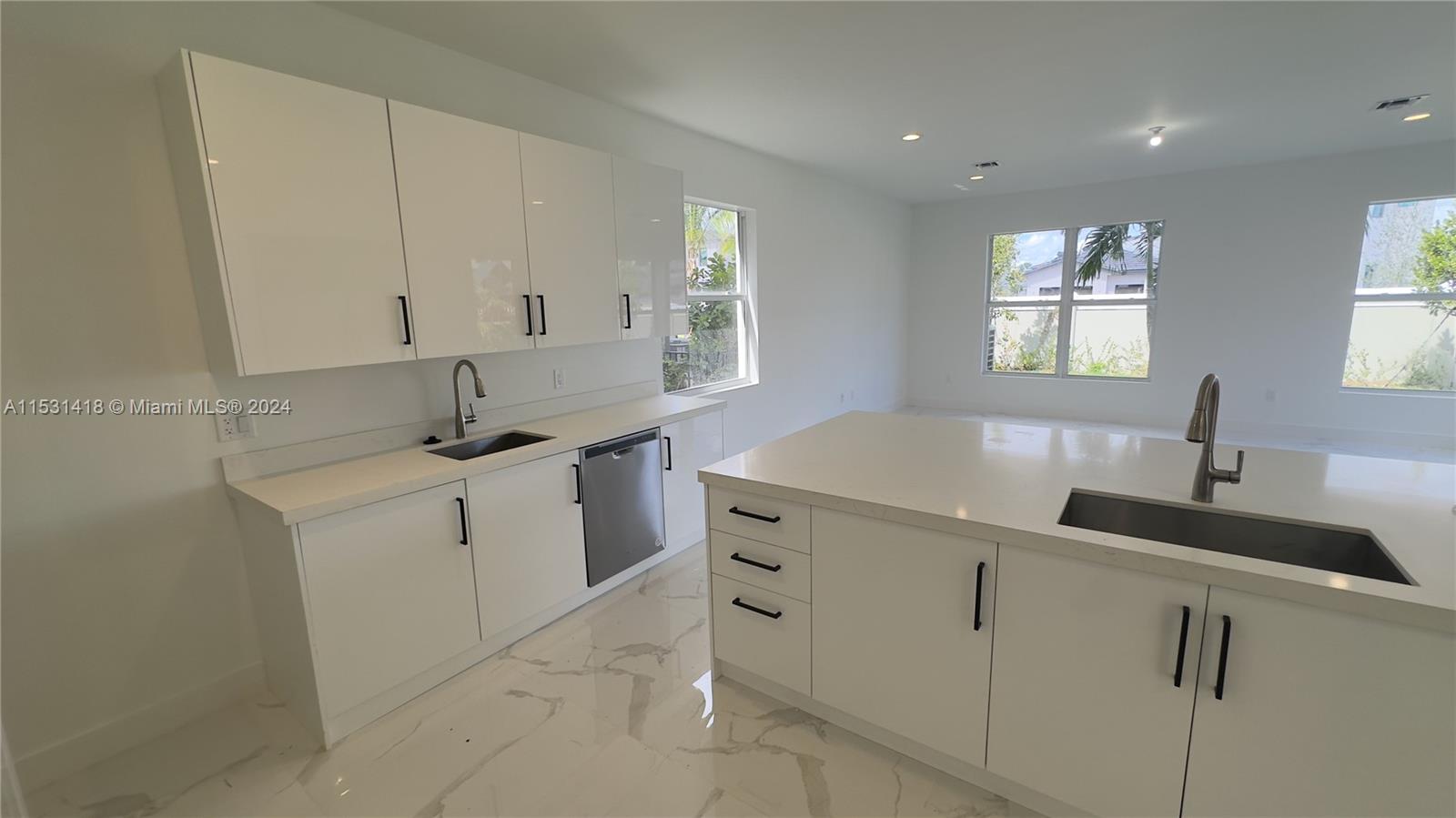 3523 Forest View Cir Property Photo 43