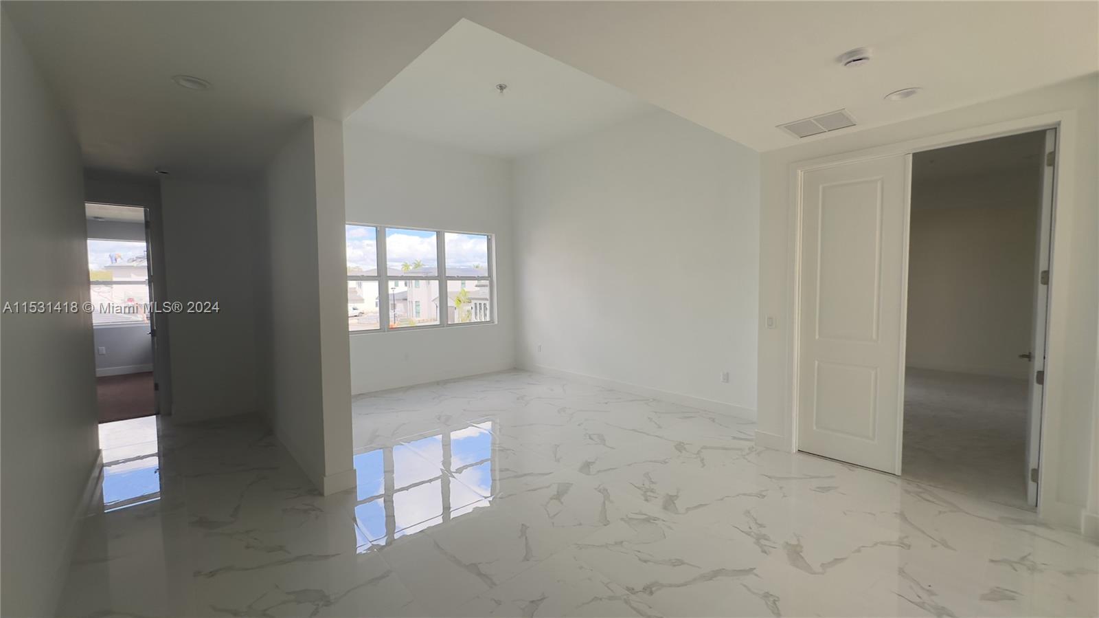 3523 Forest View Cir Property Photo 53